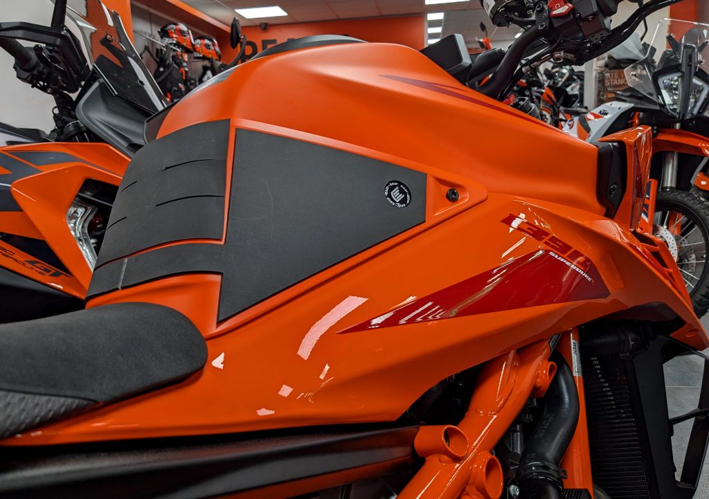 Eazi-Grip KTM 1390 Super Duke R 2024 Wrap Around Tank Grip - Eazi-Grip ...